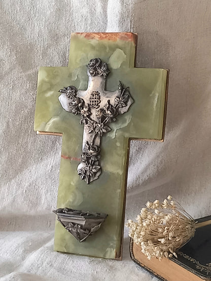An absolutely beautiful French antique religious Holy water font, a highly decorative piece made from onyx with silver coloured Crucifix and water font with floral design in relief - to the rear is a brass plate with a hanging loop. These are getting much rarer to find these days, especially in this beautiful condition.