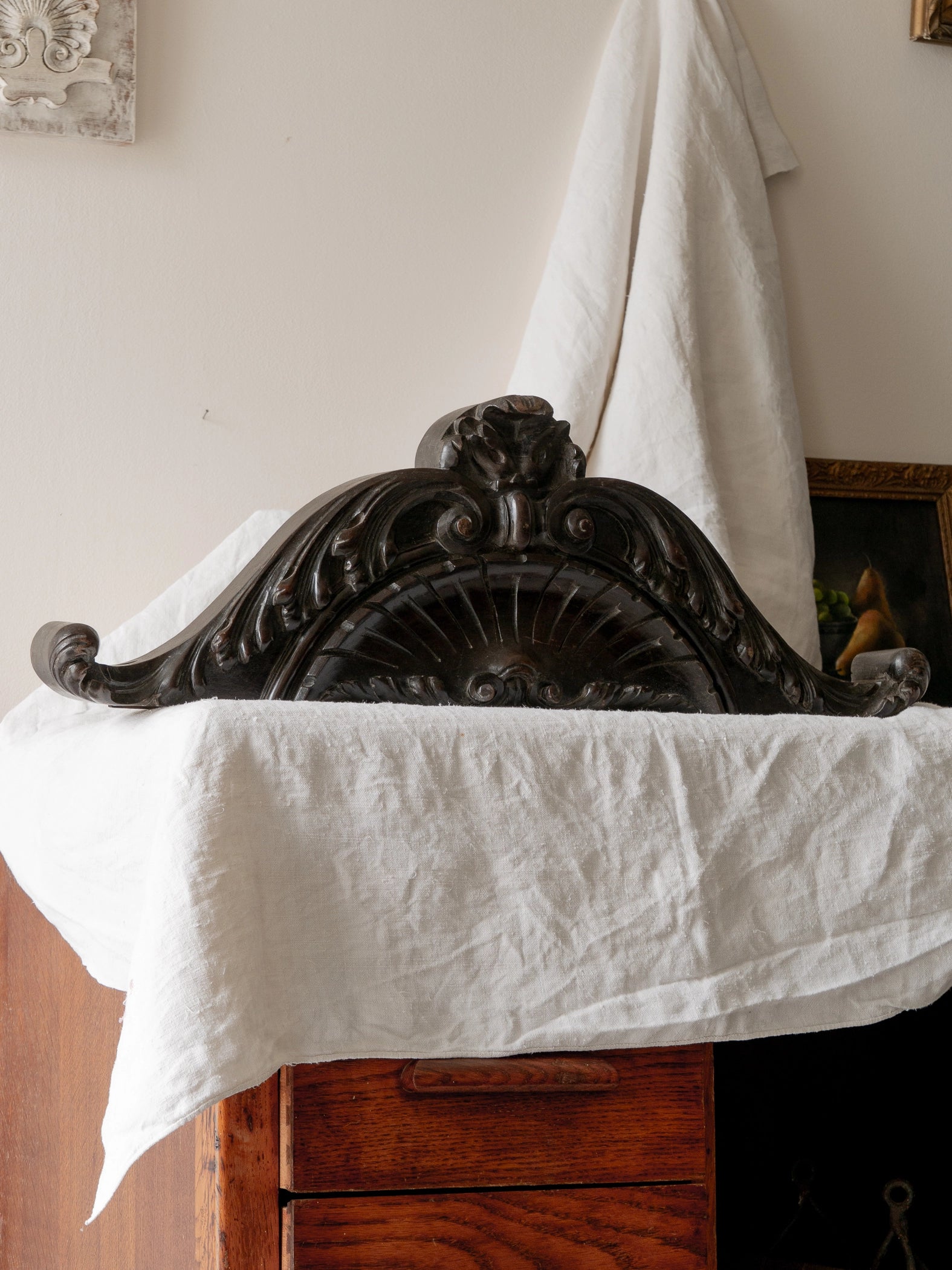 A stunning French antique carved dark wooden furniture pediment highly decorative and expertly crafted by a carpenter - this is a very heavy, quality piece and will look fabulous in any interior.