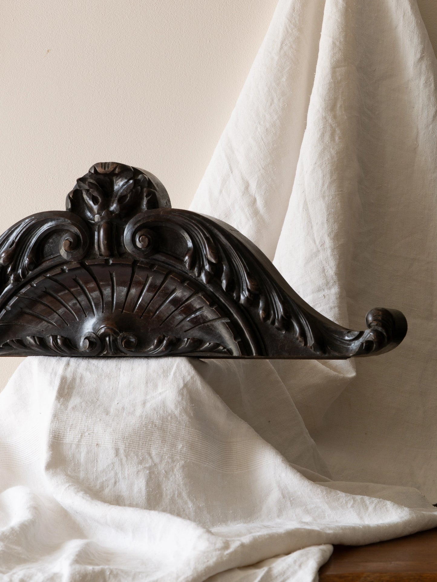 A stunning French antique carved dark wooden furniture pediment highly decorative and expertly crafted by a carpenter - this is a very heavy, quality piece and will look fabulous in any interior.