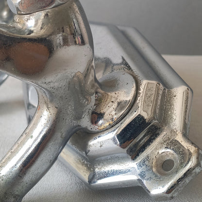 Stylish French vintage hot and cold faucet taps that are heavy, quality pieces probably dating from the 1930s time-frame. These old taps are being sold only as a restoration piece or project.