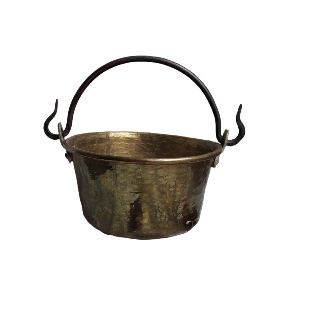 A wonderful little French vintage/antique brass hanging cauldron with an iron handle, a quality piece with substantial weight for its size. This delightful piece was hand-made, the joins beneath clearly visible,which makes it all the more charming. It will make a super piece of home decor or a hanging planter.