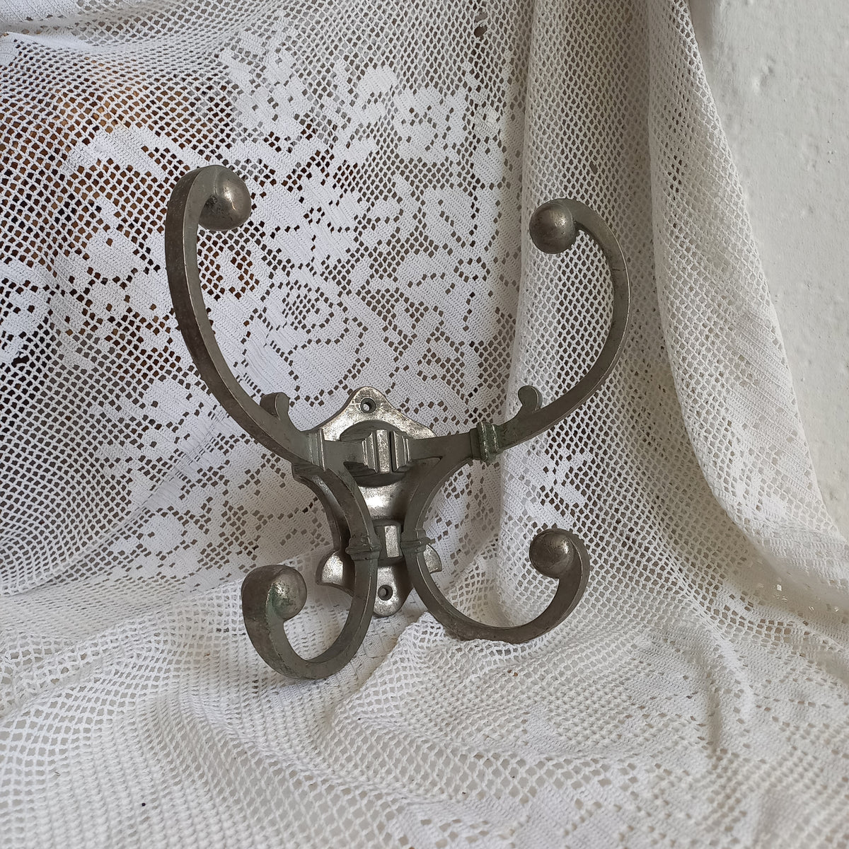 Antique Metal Coat and Hat Hooks Wall Mounted