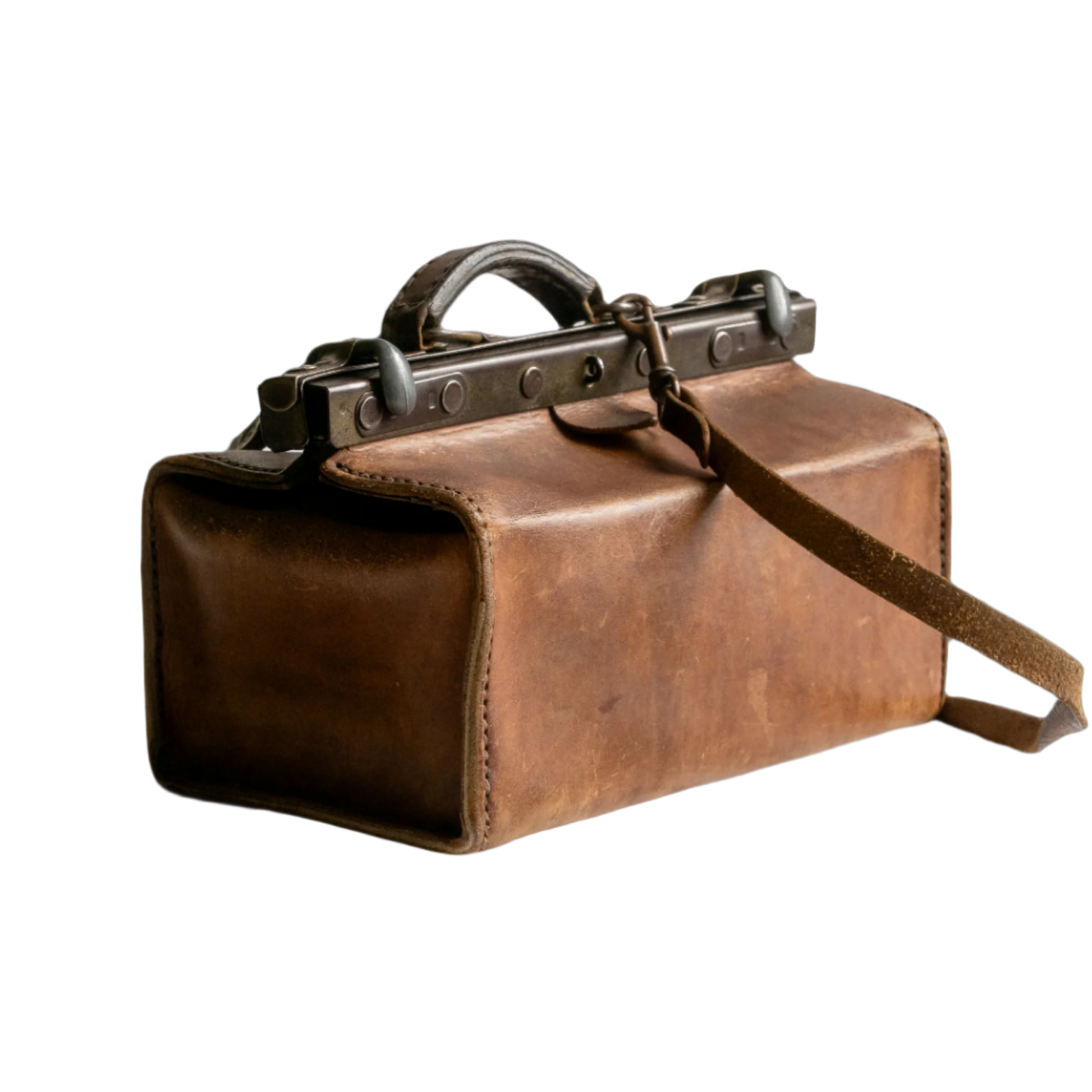 A French vintage leather shoulder/hand bag that's both practical and perfect as a prop or decorative piece in your interior, a beautifully aged piece with just enough patina of age to give it that authentic character. We have polished the distressed leather and thoroughly cleaned the bag both inside and out.