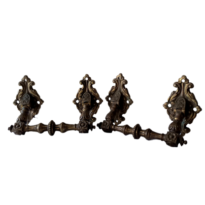 A beautiful pair of decorative French antique drawer pulls, heavy quality pieces that are not found these days. The perfect pieces for finishing off your furniture.