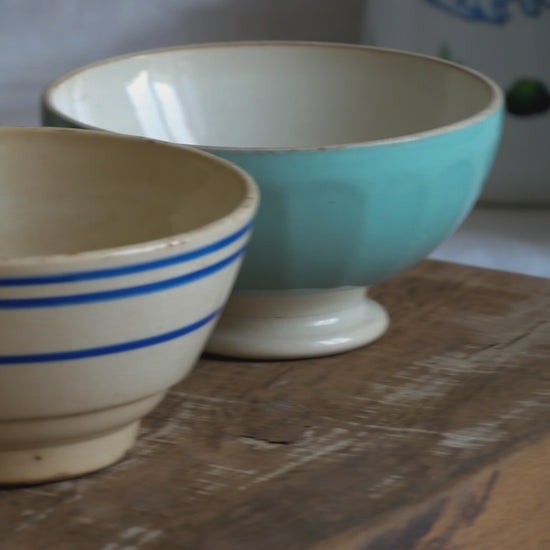 Three authentic French café-au-lait bowls in gently worn condition. Stack them for a slow weekend breakfast display, line them on an open shelf, or fill each with seasonal fruit for an easy pop of colour. 