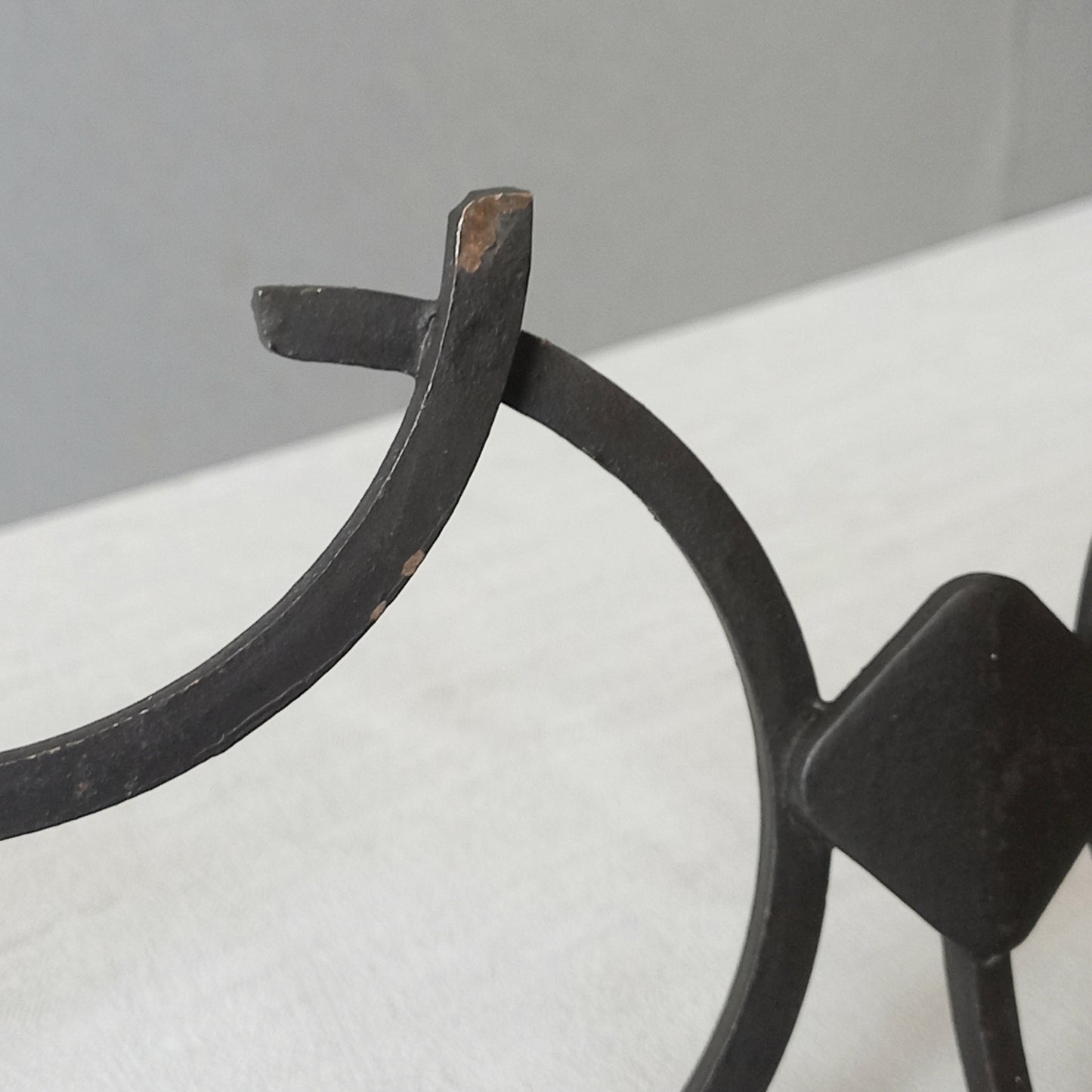 An original French vintage mid-century 'atomic' coat rack, a rare find these days and a wonderful piece of practical home decor. The black frame-work that holds the coloured pegs/balls is made from strong cast iron and there are two screw holes so that you can immediately fix the coat rack to your wall.