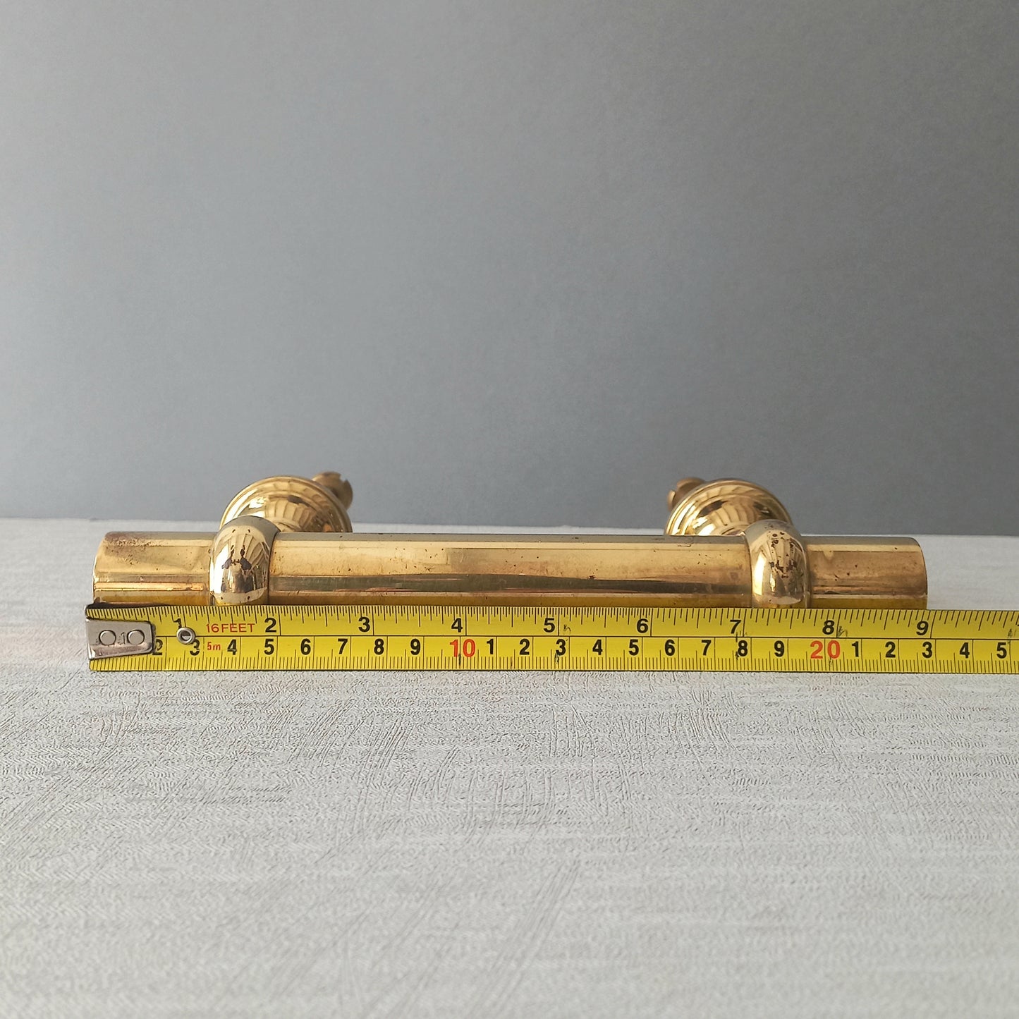 A stylish French vintage Parisian style brass door pull or door handle which will make an excellent finishing touch to any door!