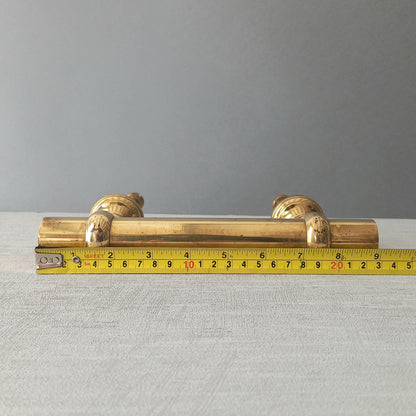 A stylish French vintage Parisian style brass door pull or door handle which will make an excellent finishing touch to any door!