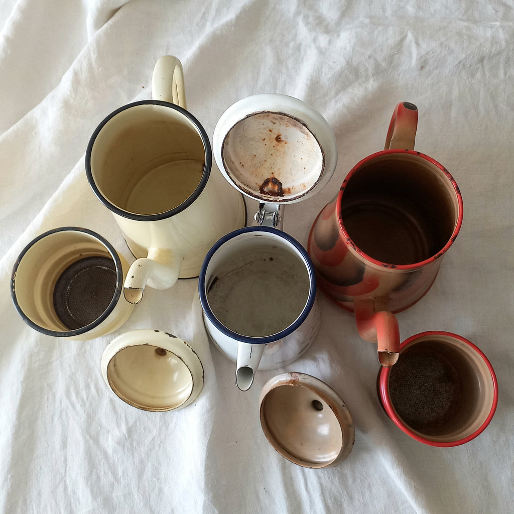 An instant collection of 3 x French fabulous vintage metal/enamel coffeepots in varying conditions and colours. These lovely old pots make great kitchen decor, especially in those of a rustic, country or farmhouse nature.