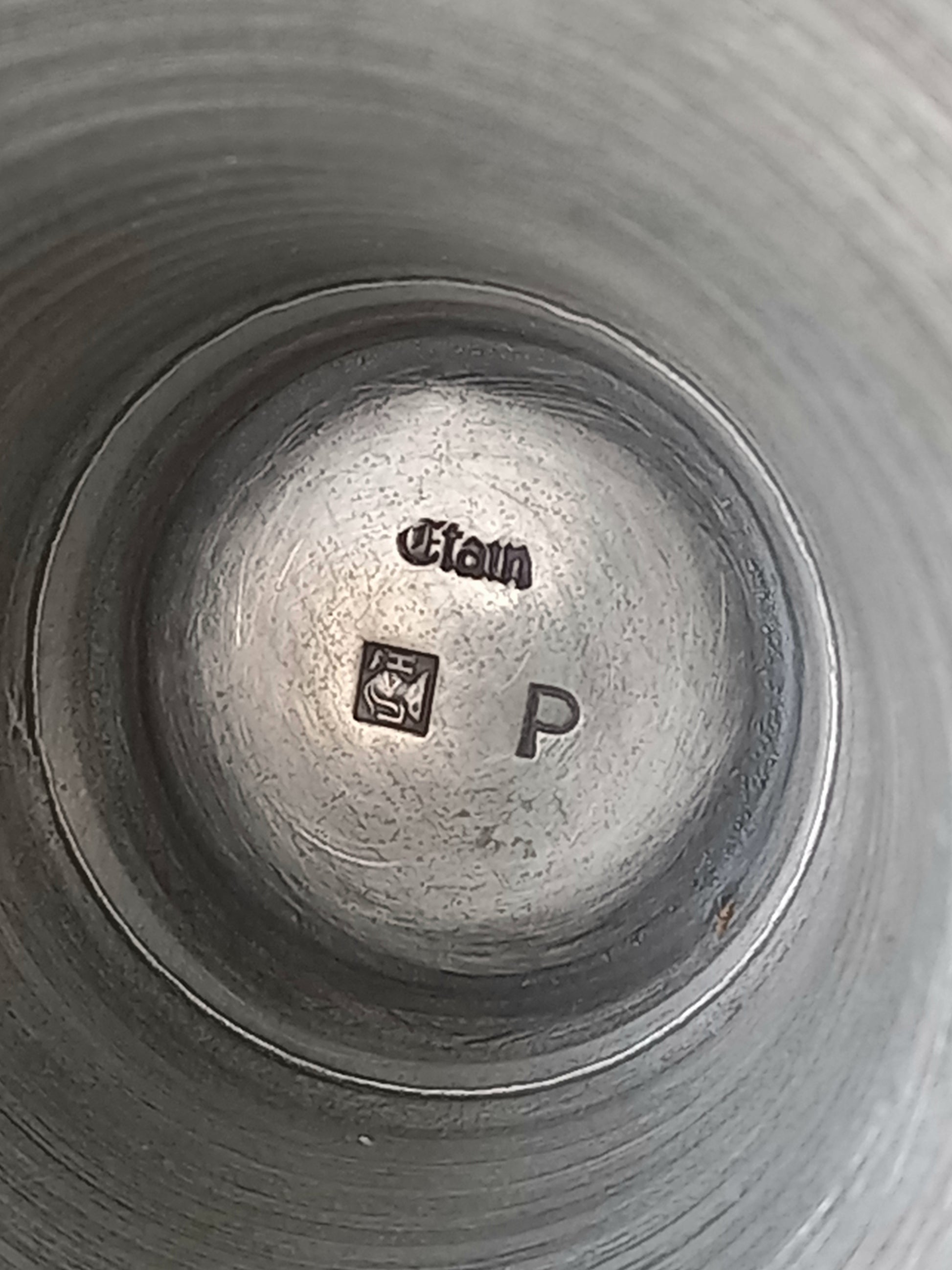 pewter manufacturer's mark