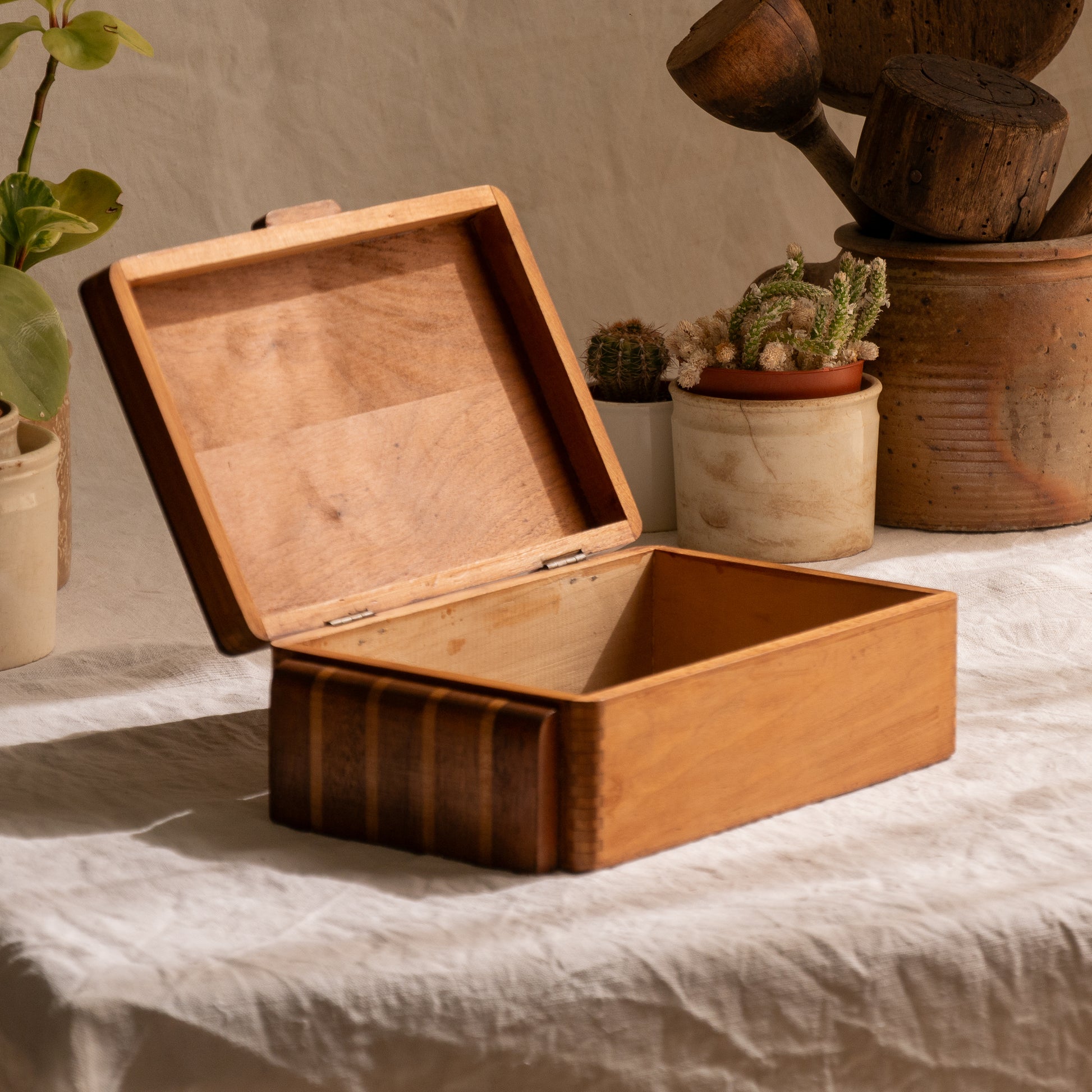 A beautiful French vintage wooden box, a hand-made piece with dove-tailed joints and inlaid design pattern - the colour of the wood is a wonderful golden brown and the hinges are strong. In summary a beautiful vintage box which makes an attractive piece of practical home decor.
