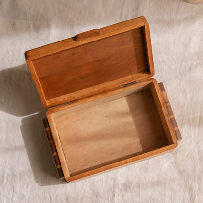 A beautiful French vintage wooden box, a hand-made piece with dove-tailed joints and inlaid design pattern - the colour of the wood is a wonderful golden brown and the hinges are strong. In summary a beautiful vintage box which makes an attractive piece of practical home decor.