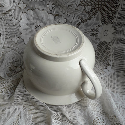 A nice little vintage ironstone white/cream chamber pot by premier French manufacturer, Sarreguemines, the perfect addition for a country home, bathroom decor, or even as a planter. Circa. 1920 - 1950.