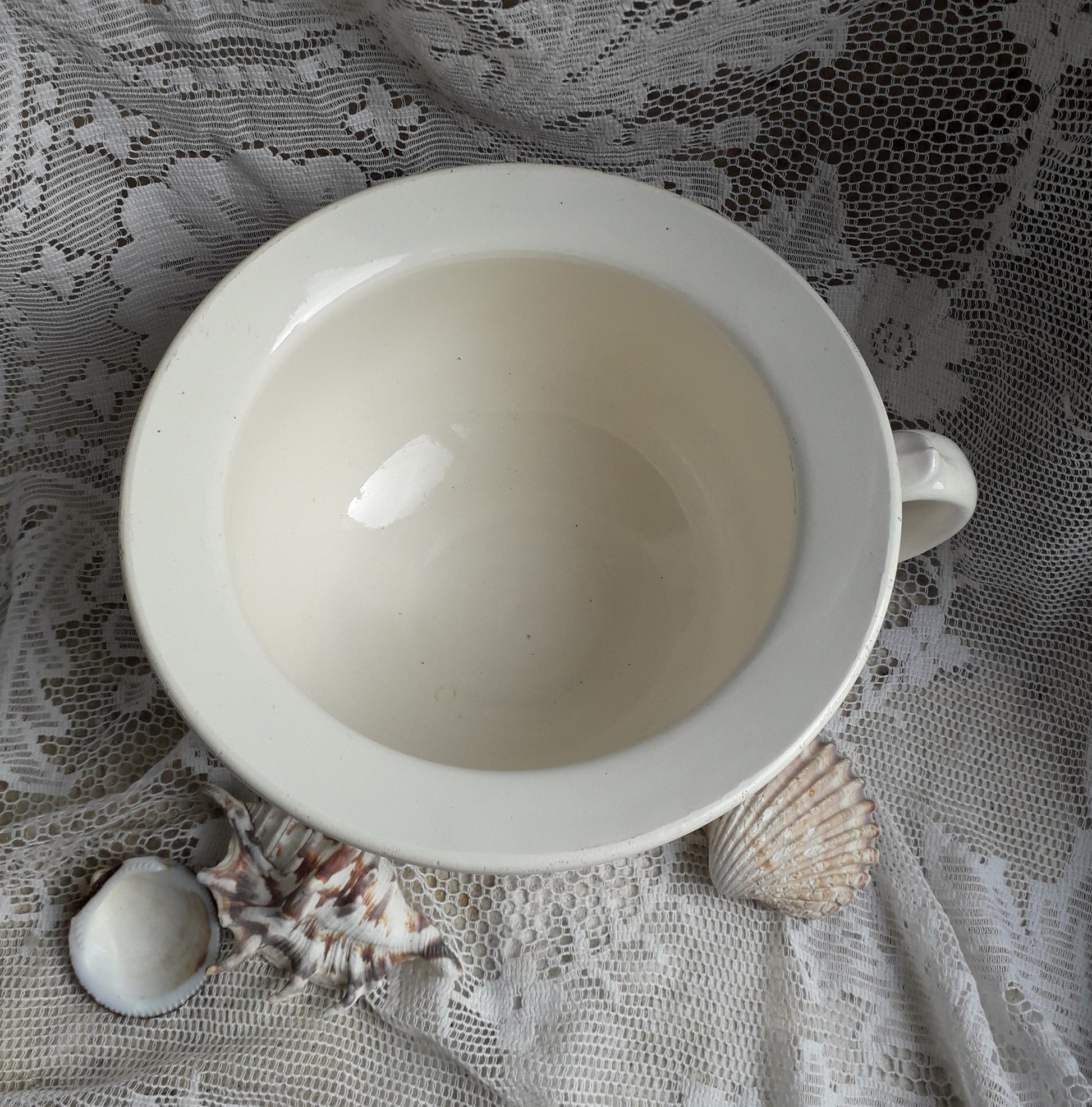 A nice little vintage ironstone white/cream chamber pot by premier French manufacturer, Sarreguemines, the perfect addition for a country home, bathroom decor, or even as a planter. Circa. 1920 - 1950.